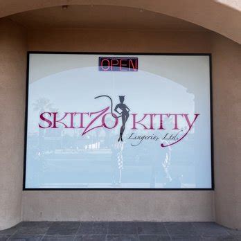 skitzo kitty|Skitzo Kitty Palm Desert, CA .